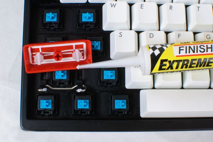 Как правильно и эффективно почистить клавиатуру пк