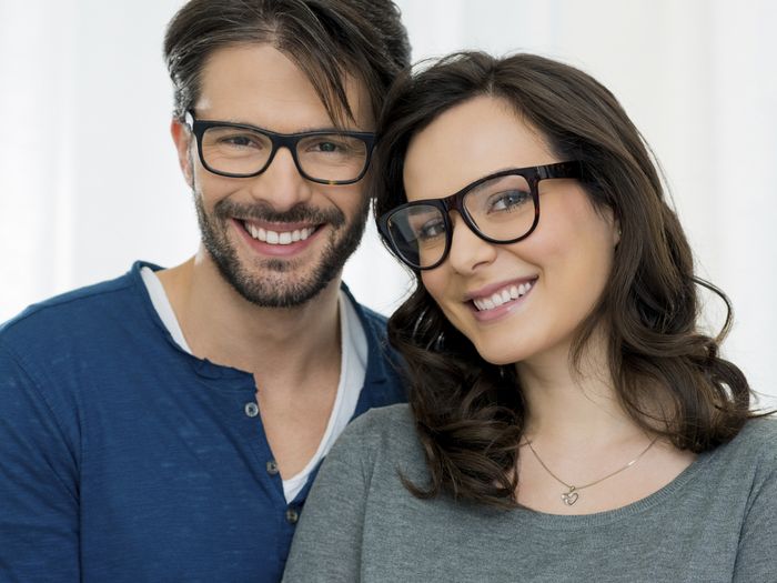 Новые очки позволят увидеть эмоции человека