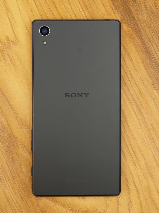 Sony xperia z5 compact: с запасом на будущее